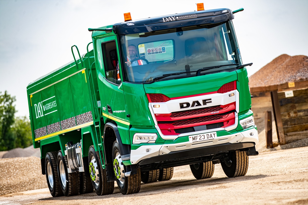 Daf XC
